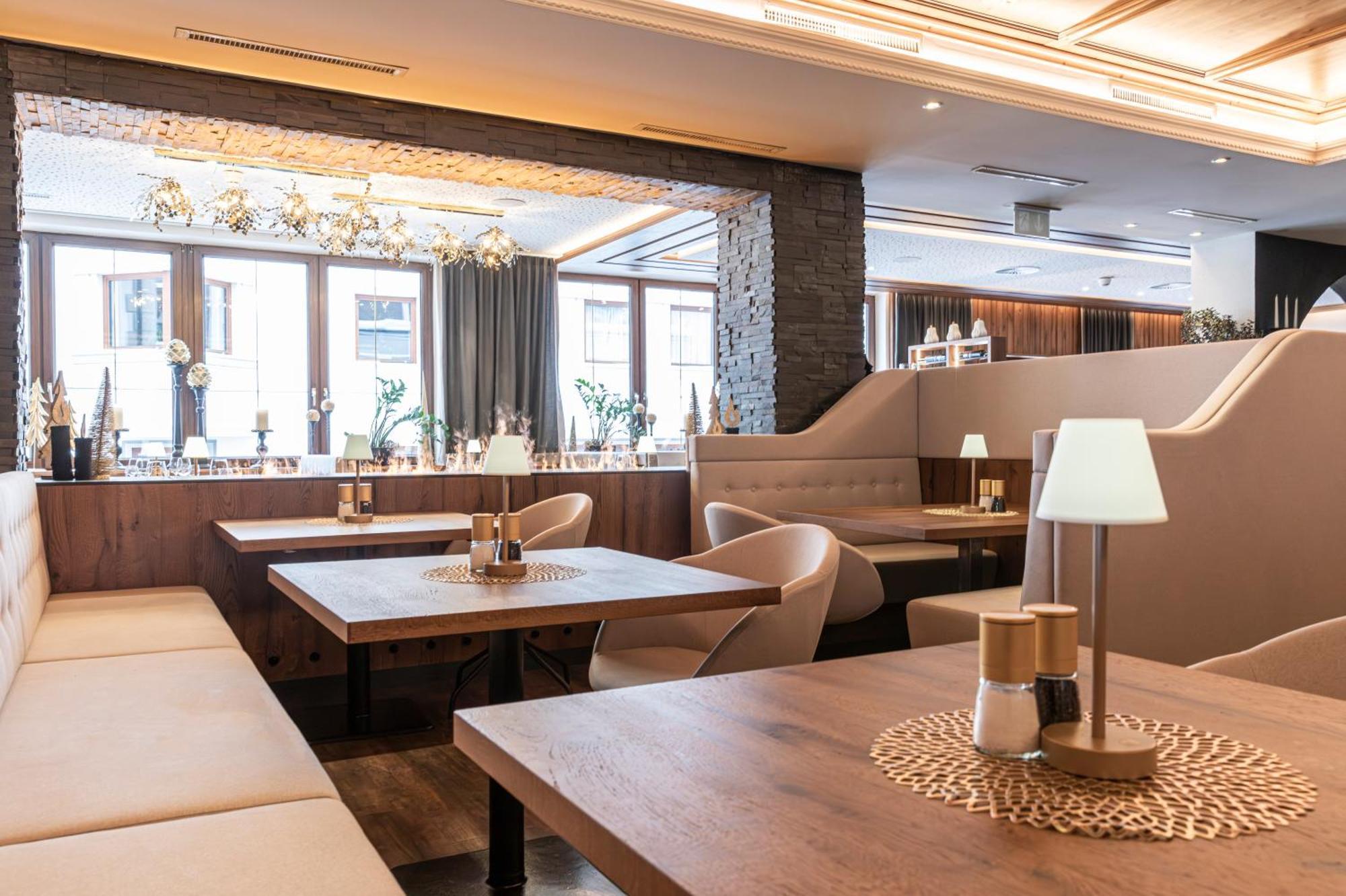 Hotel Gramaser 이스크글 외부 사진