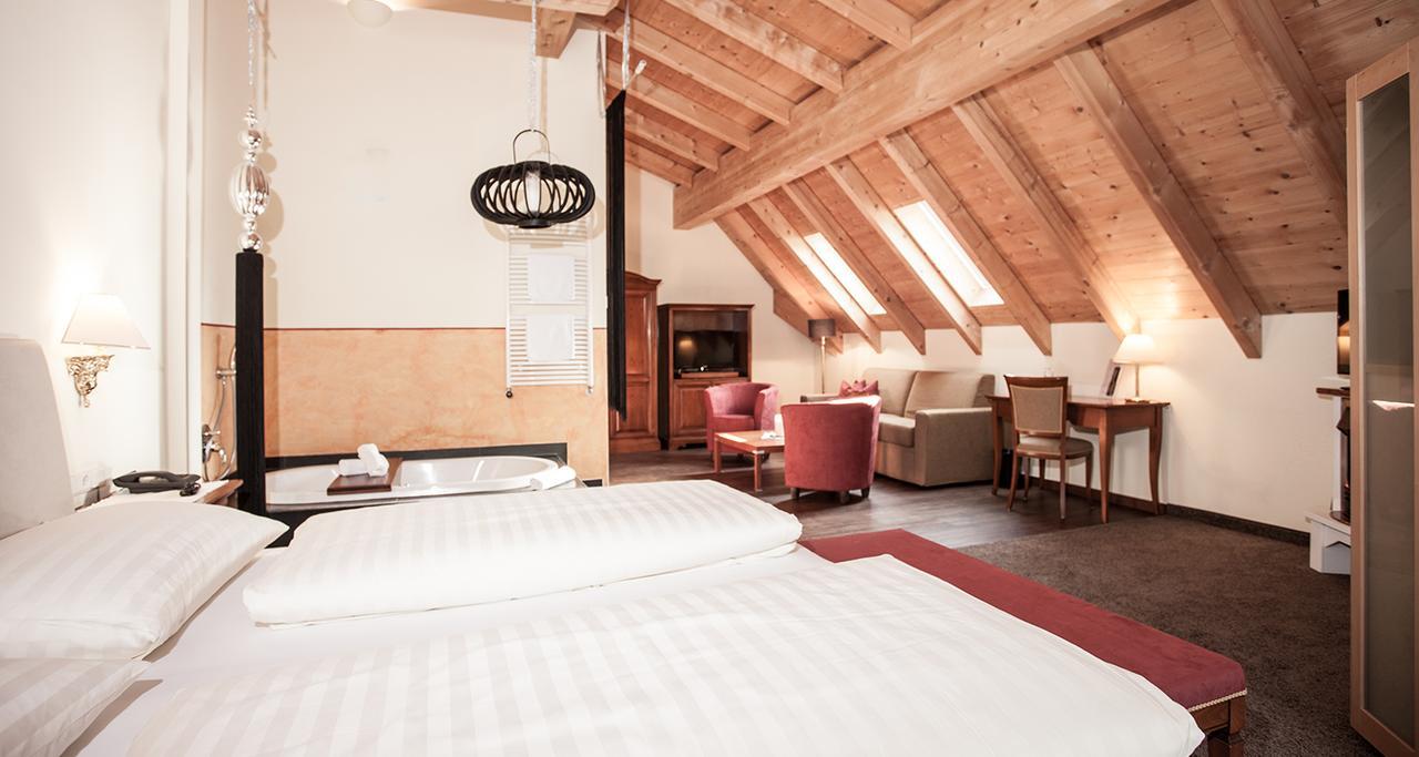 Hotel Gramaser 이스크글 외부 사진